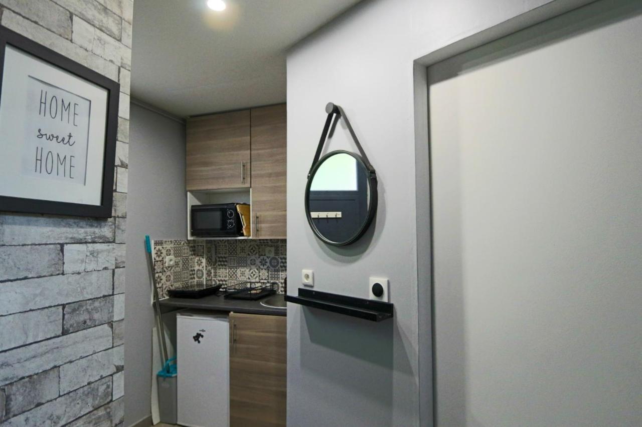 Maisonnette En Duplex Avec Terrasse Breux-Jouy المظهر الخارجي الصورة
